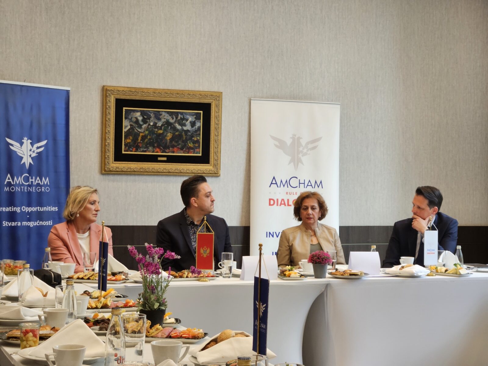 The first AmCham #RuleofDialogue working breakfast with Minister of Finance Novica Vuković 